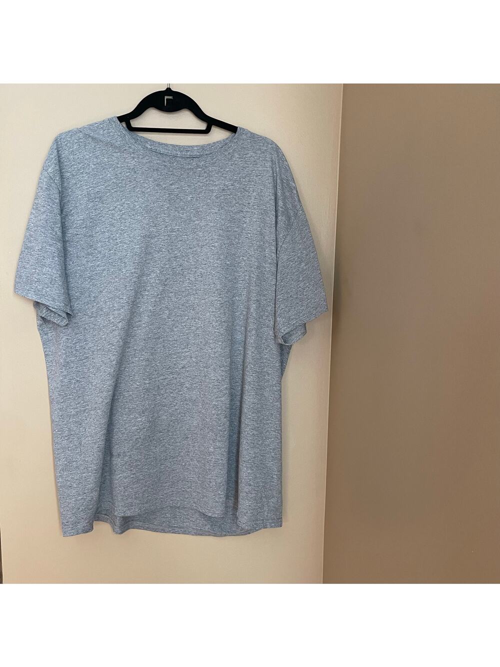 Russell Athletic Mens XXL T-Shirt Bundle Gray & White Short Sleeve Casual Shirts